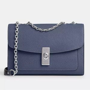 🔥Coach Lane Shoulder Bag in silver/ wash chambray multi